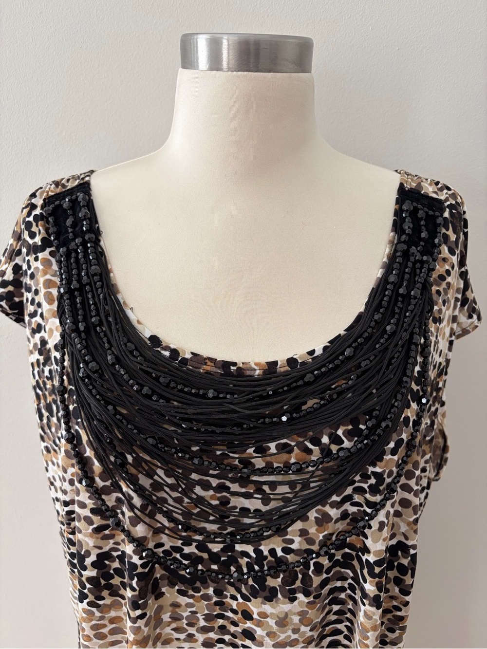 Vintage Cato Animal-Print Scoop Neck Top Attached Beaded Neck 18/20W Y2K Style - Picture 4 of 13